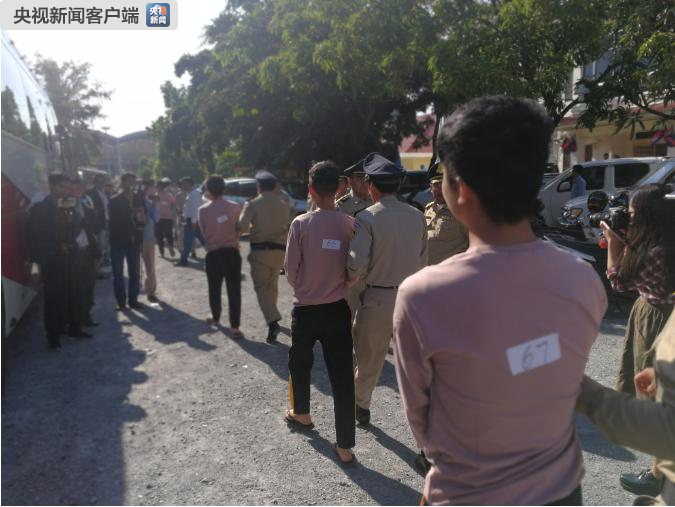 公安部赴柬工作组民警： 在这里做什么的？