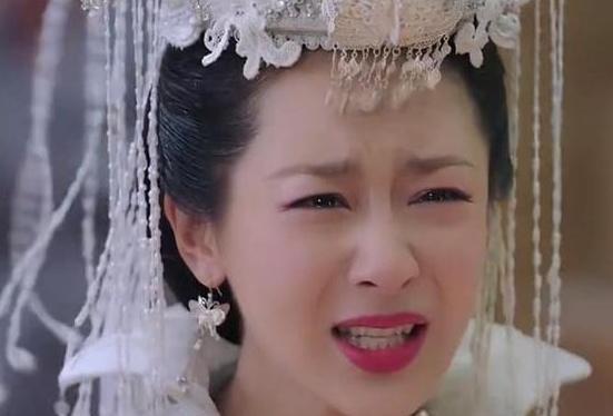 女演员演技炸裂画面:杨颖的瞪眼上榜,杨幂阴狠,而她不愧为影后