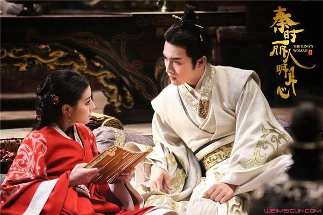 迪丽热巴张彬彬甜蜜剧照