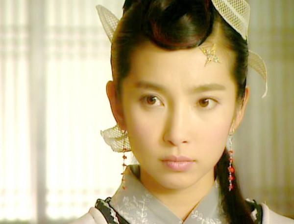 第二位，李小璐饰演的明道红