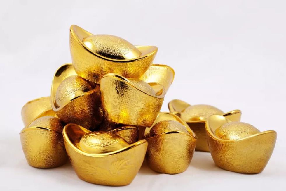 女子花200万喜提40公斤金子以为转手能卖千万结果