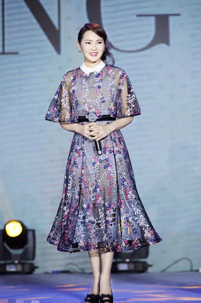伊能静大儿子小时候下巴后缩严重,伊能静首度曝光原因,让人心疼