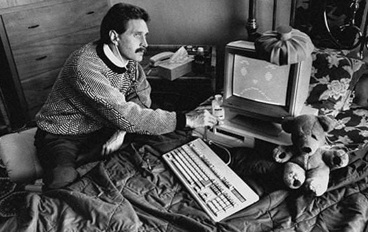 软件安全公司迈克菲或再遭转手 收购价高于42亿美元