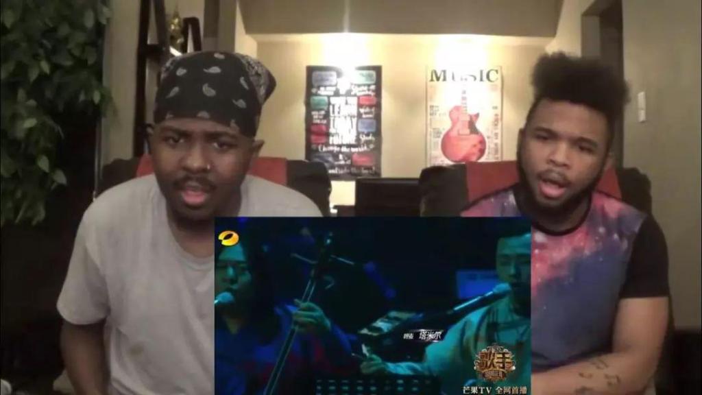 © Cj and Traylove -YouTube