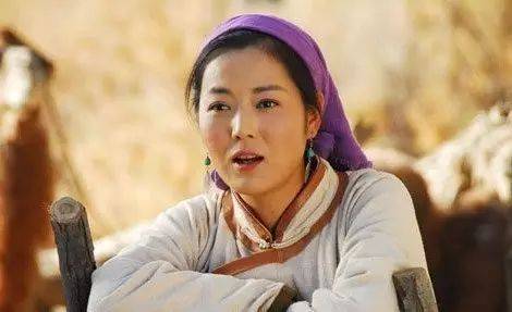 王茜华饰《黑金地的女人》李春花