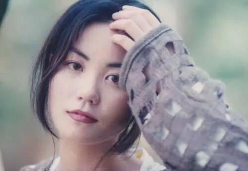 王菲的美就是那么深入人心,独一无二。