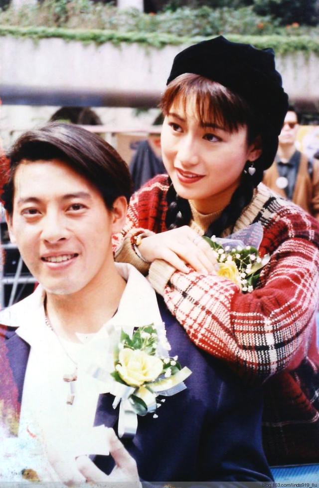 谈了14年恋爱,结婚10年,坚持丁克吃素,今妻子56岁仍和少女一样