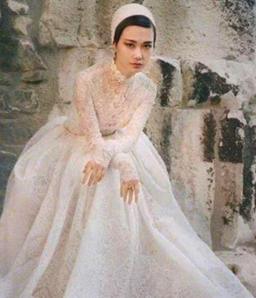 李宇春官宣！爆料她已经结婚？老公竟然还是LV的高层？