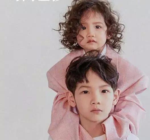 "小包总"杨烁妻子终于曝光了,是快乐星球里的欧阳老师,王黎雯