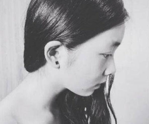 不知道各位读者小伙伴们，你们是否喜欢多多这个小女孩呢？