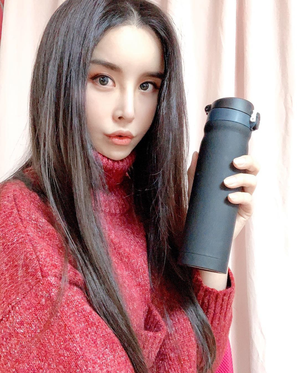 河莉秀 