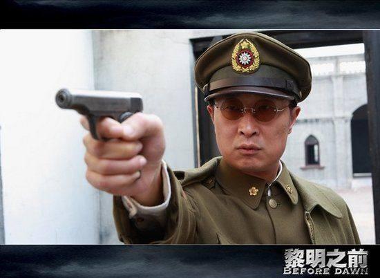 《黎明之前》里的谭忠恕