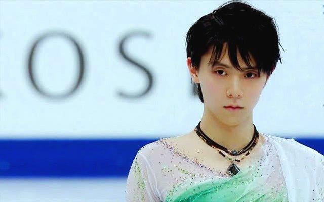 羽生結弦出生於1994年,年僅19歲竟然就拿到了冬奧會金牌,因此成為了