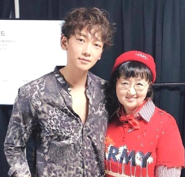 女神金泰熙老公rain暴瘦,曾经韩流男神脸色蜡黄,令人心疼