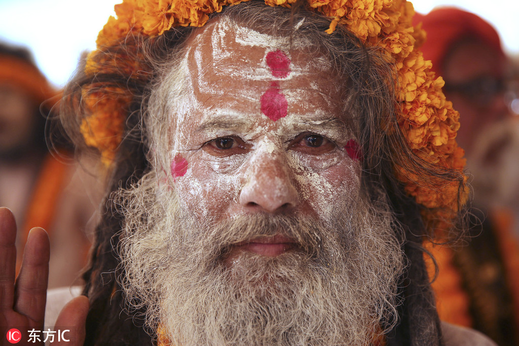 大壶节开始印度苦行者赴圣河沐浴洗罪孽