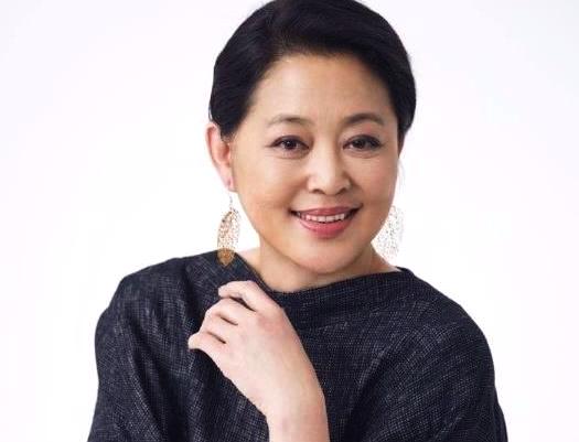 59岁倪萍照片曝光瘦身成功靓丽复出笑容比许晴还少女