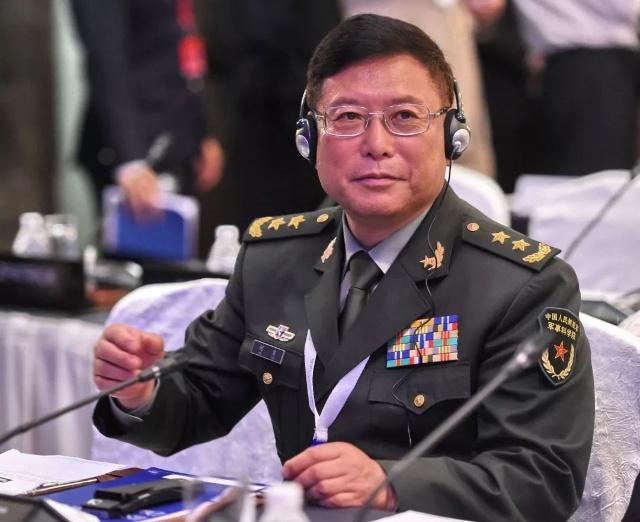 我军中将:武力解决台湾日,"台独"战犯受惩时!