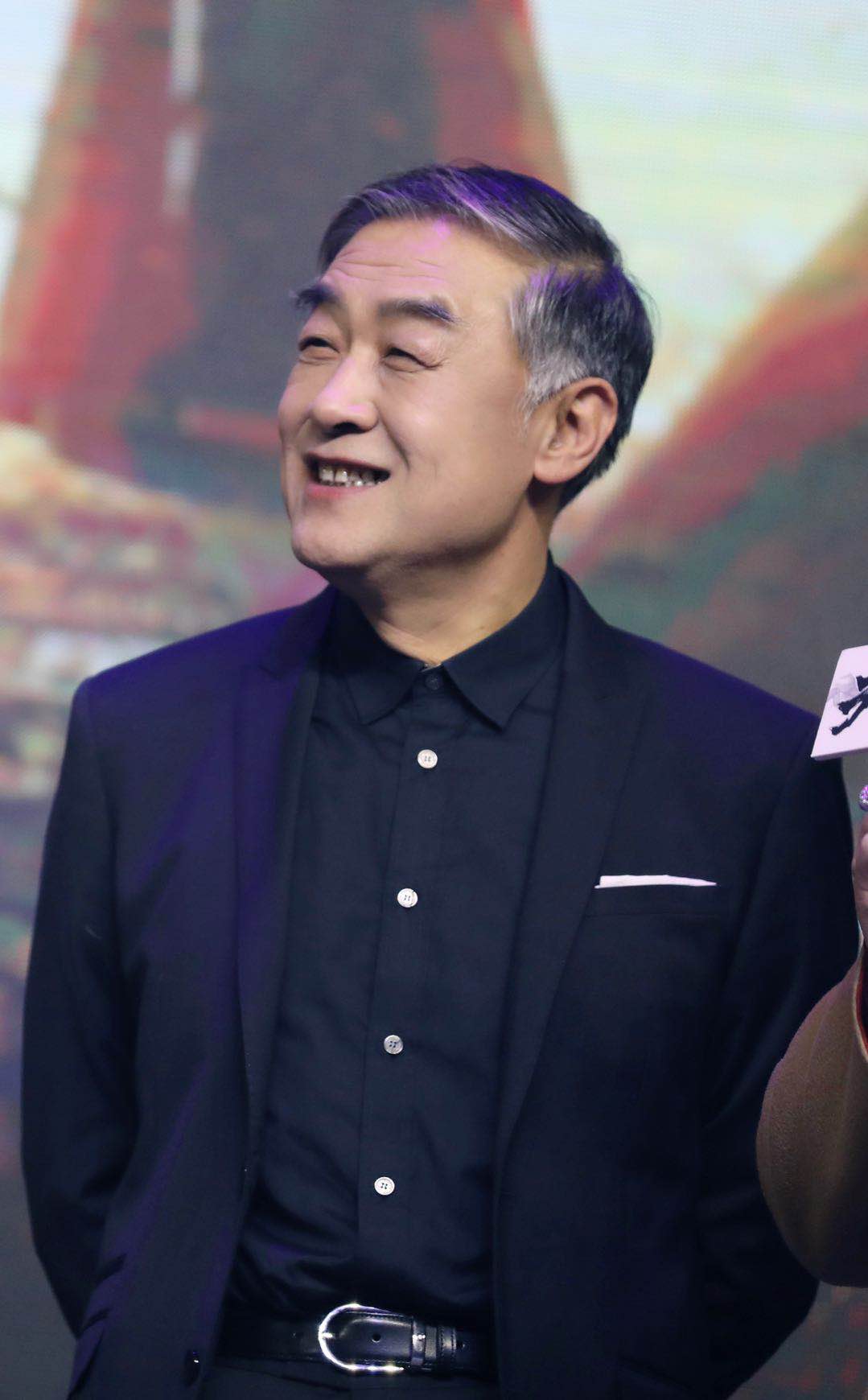 开年大剧《天衣无缝》今晚开播 李建义坐镇贵家揭开谍战面纱