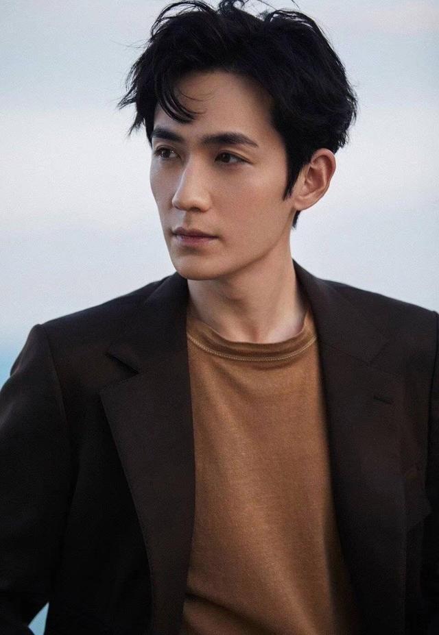 朱一龙在微博之夜被一众男星"孤立"了?知道原因后,笑到肚子疼