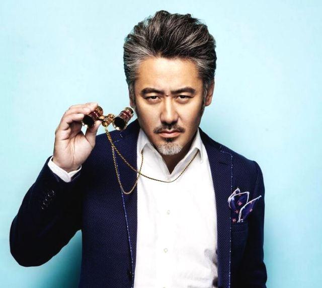 第一位是流量女王白百合。