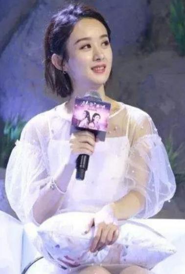 看完这些女明星防走光的妙招，你们有什么看法呢？欢迎留言评论