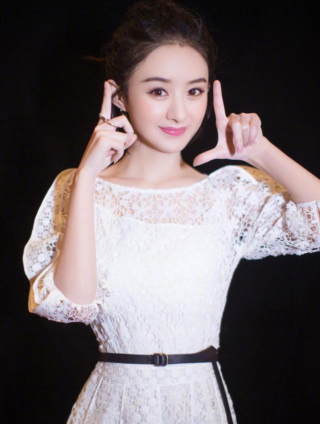 2014年3月与刘恺威合作《妻子的秘密》，她在剧中饰演成熟稳重、大度隐忍的江家继承人江百合。