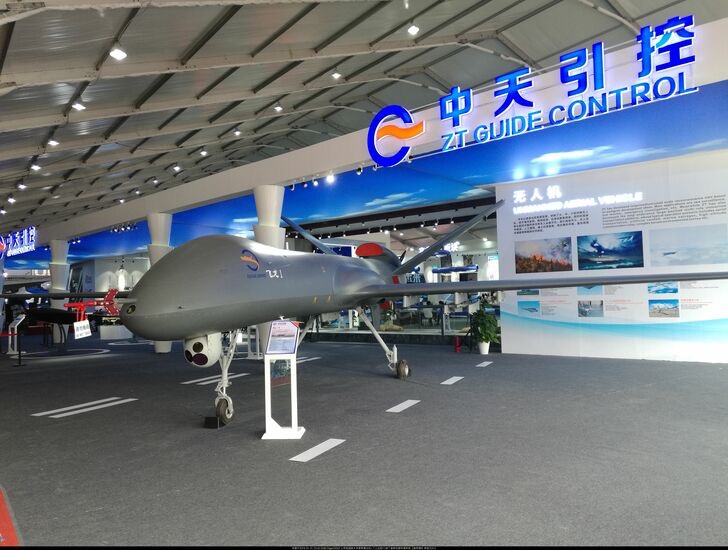 快递无人机?国产飞龙1大荷载长航时无人机首飞