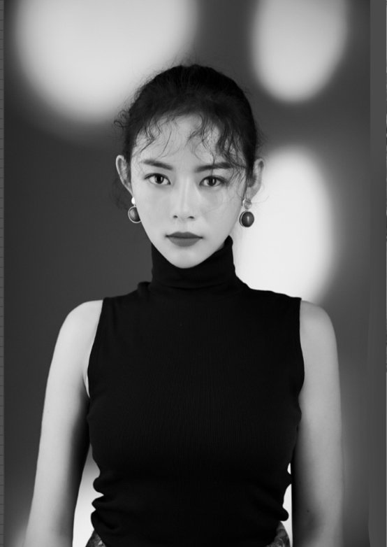 新声代高颜值演员余焰用自己的魅力征服观众