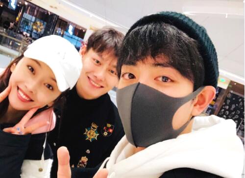 不管怎样，我们的云梦三姐弟还是相处很开心的。