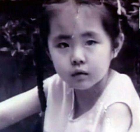 看完这些明星们的童年照，你有什么感想呢，会不会突然想起自己小时候的样子呢？