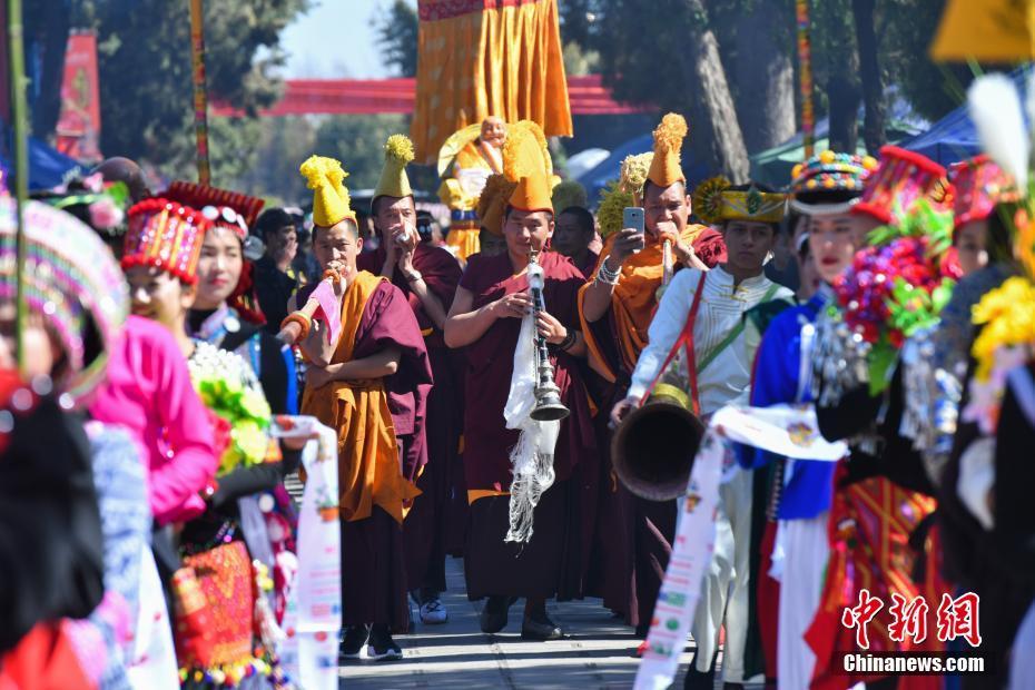 5 云南藏族民众昆明庆祝藏历新年