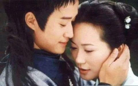 他的张三丰演的也是出神入化，丝毫不输李连杰。