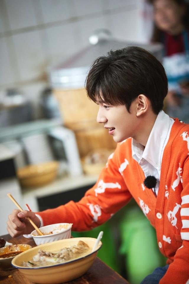 最后来说一说易烊千玺大佬吧!