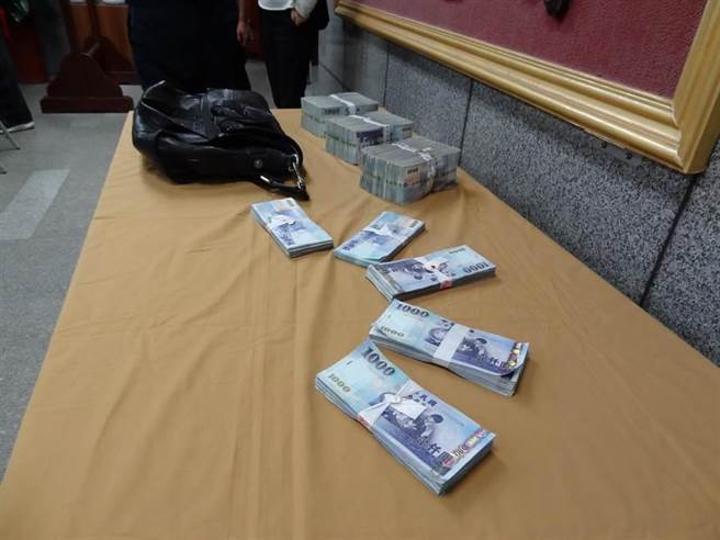 350万新台币证物(中时电子报)