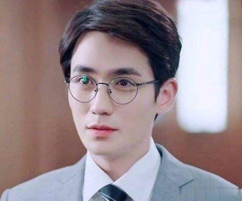 这一张还有复古风，是不是很迷人？