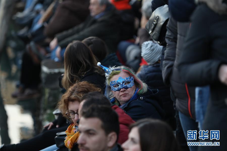 4 2019威尼斯狂欢节开幕 沿运河开启大狂欢模式