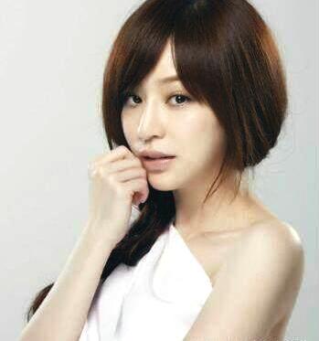 整容后的王心凌