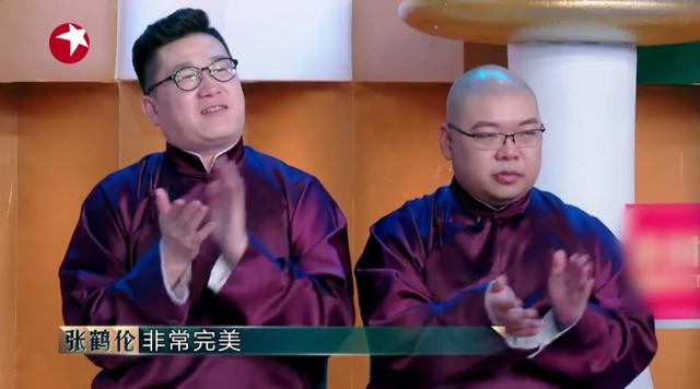 叶逢春的表演不仅让在场的观众投入其中,感动全场,也让后台的各位选手都能真心的夸赞。