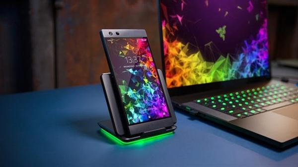 Razer雷蛇裁员2% Razer Phone 3或已被取消