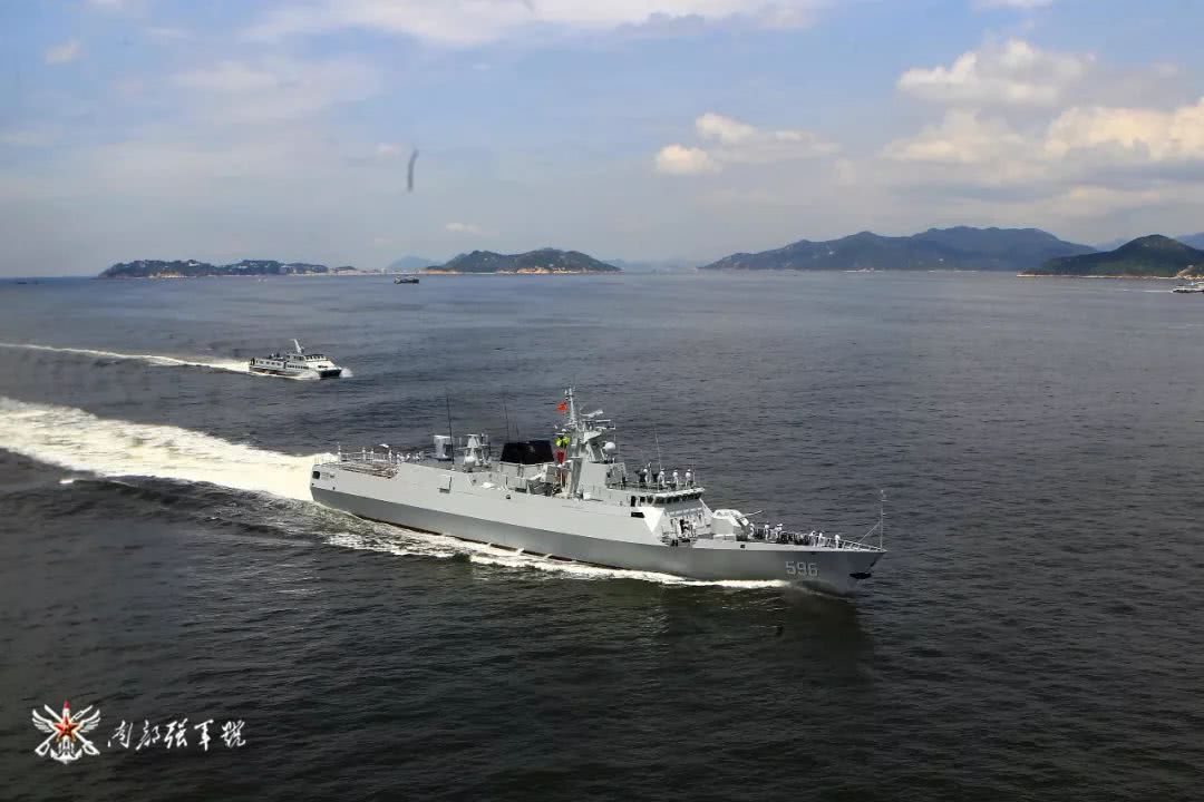 惠州舰是我国自主研制设计建造的新型导弹护卫舰,是驻香港部队列装的