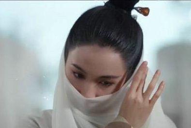 你觉得这些戴面纱的女明星中谁最漂亮呢？