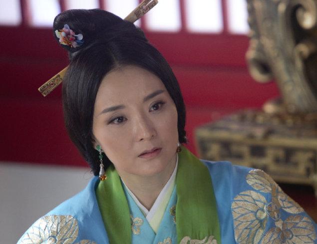 《还珠格格》里面的晴儿,《武林外史》里面的白飞飞等等,但是近年来