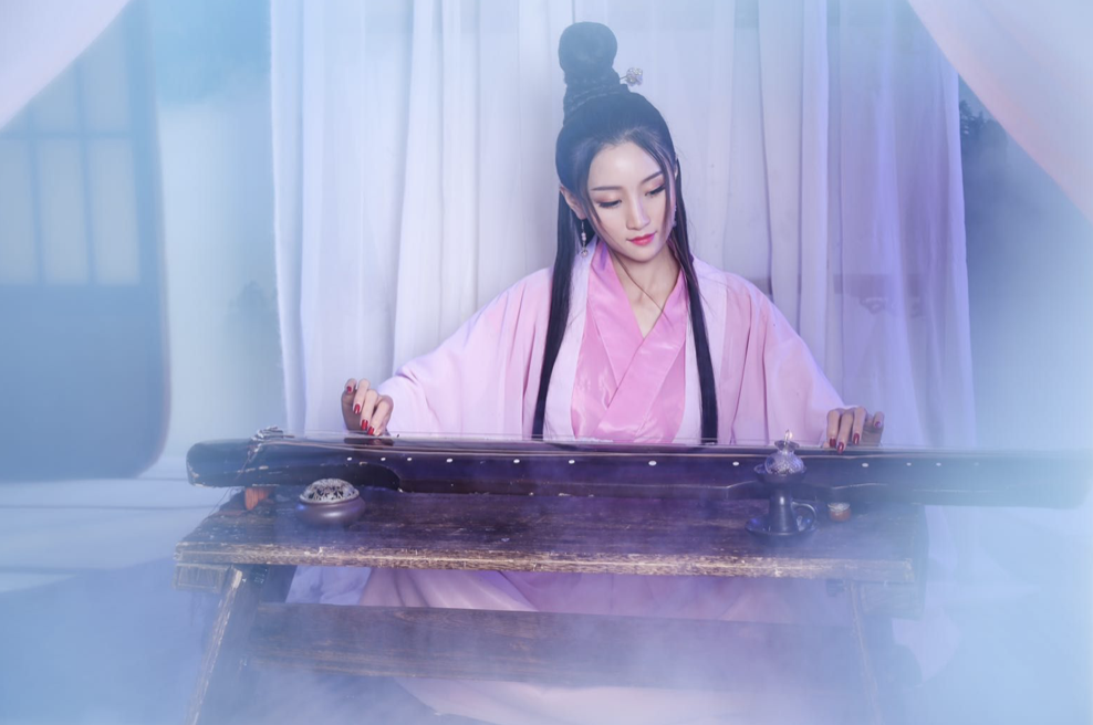 陌陌妖姐首支mv《醉今宵》上线 古装造型惊艳众人