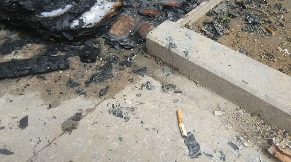 危险菏泽一小区有人高空抛烟头致一楼邻居院中起火