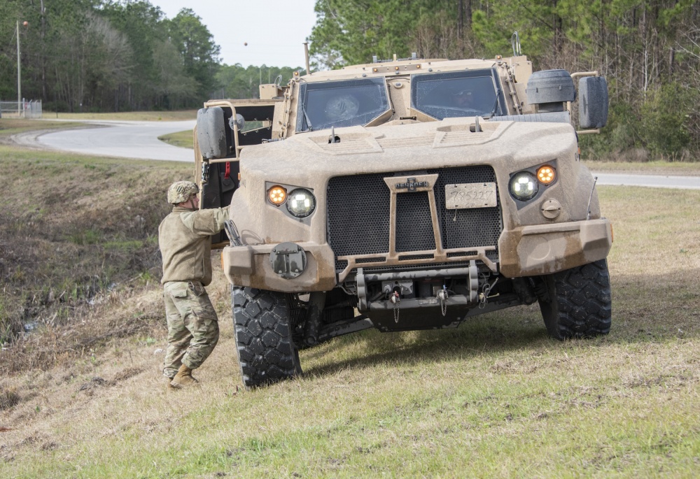 13 悍馬軍車接班人終於來了!美軍將裝備近5萬輛