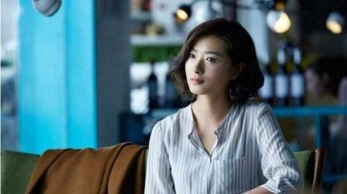 以及还有《小儿难养》里打扮出位、思想先锋的彩绘师。