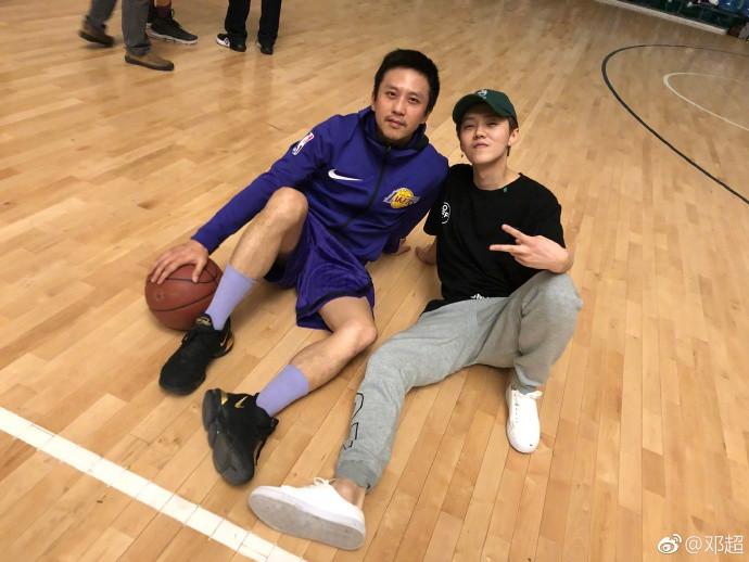 这三人虽然都退出了跑男，但是感情确实很深，私下总是一起，兄弟情满满的。