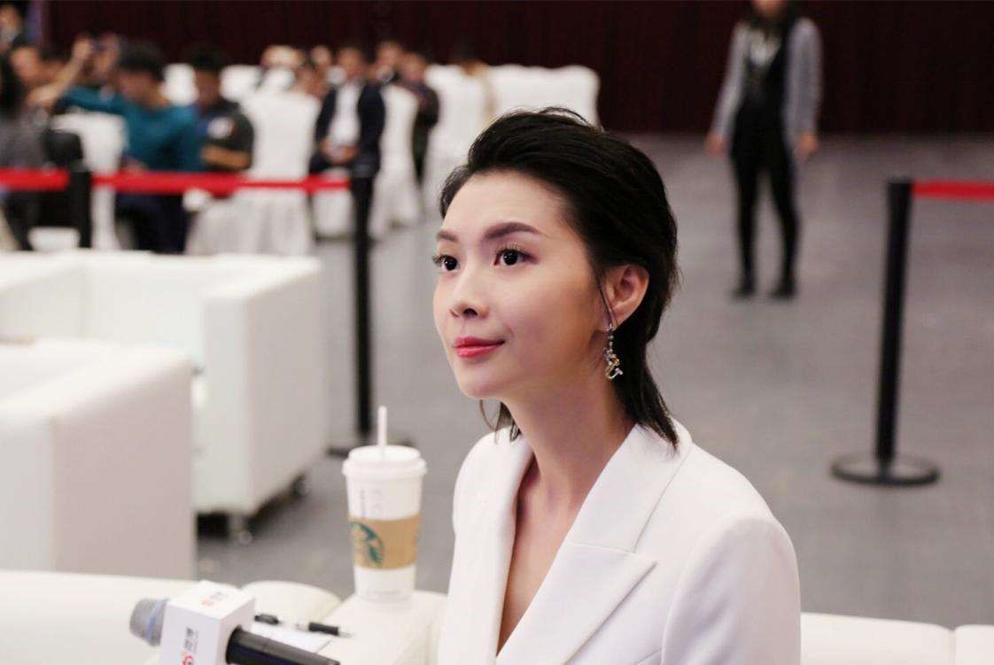 栗坤逻辑思维是基础内容是关键