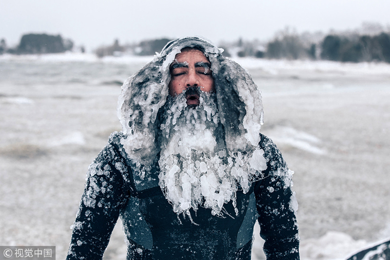 世界上最抗冻的男人图片