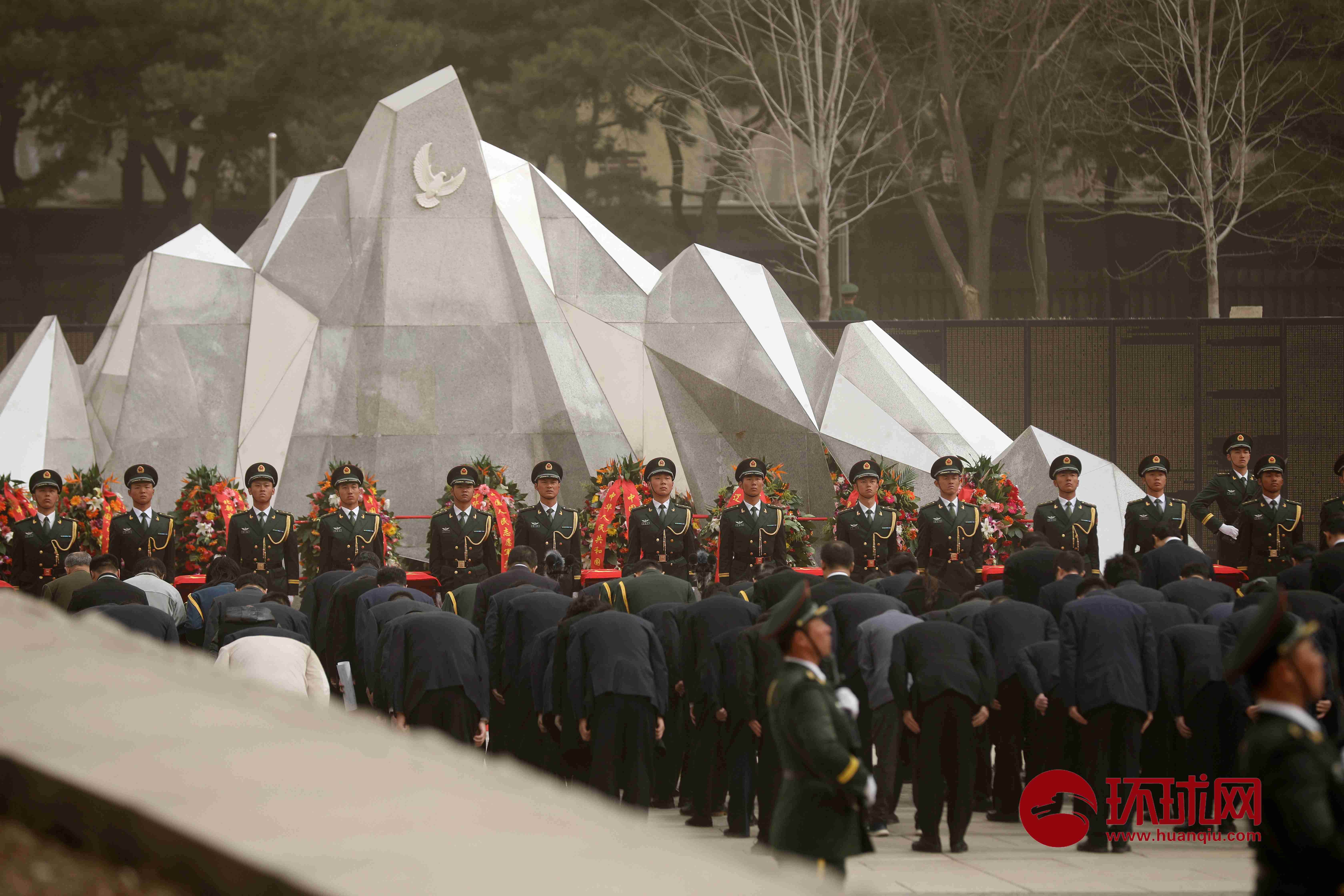 第六批在韩中国人民志愿军烈士遗骸在沈阳安葬